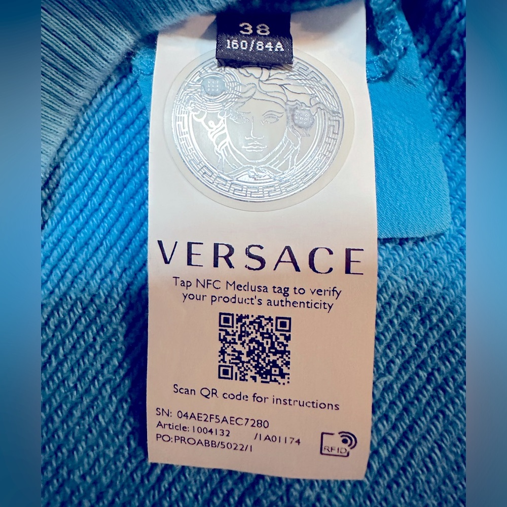 VERSACE - Picture 4 of 4